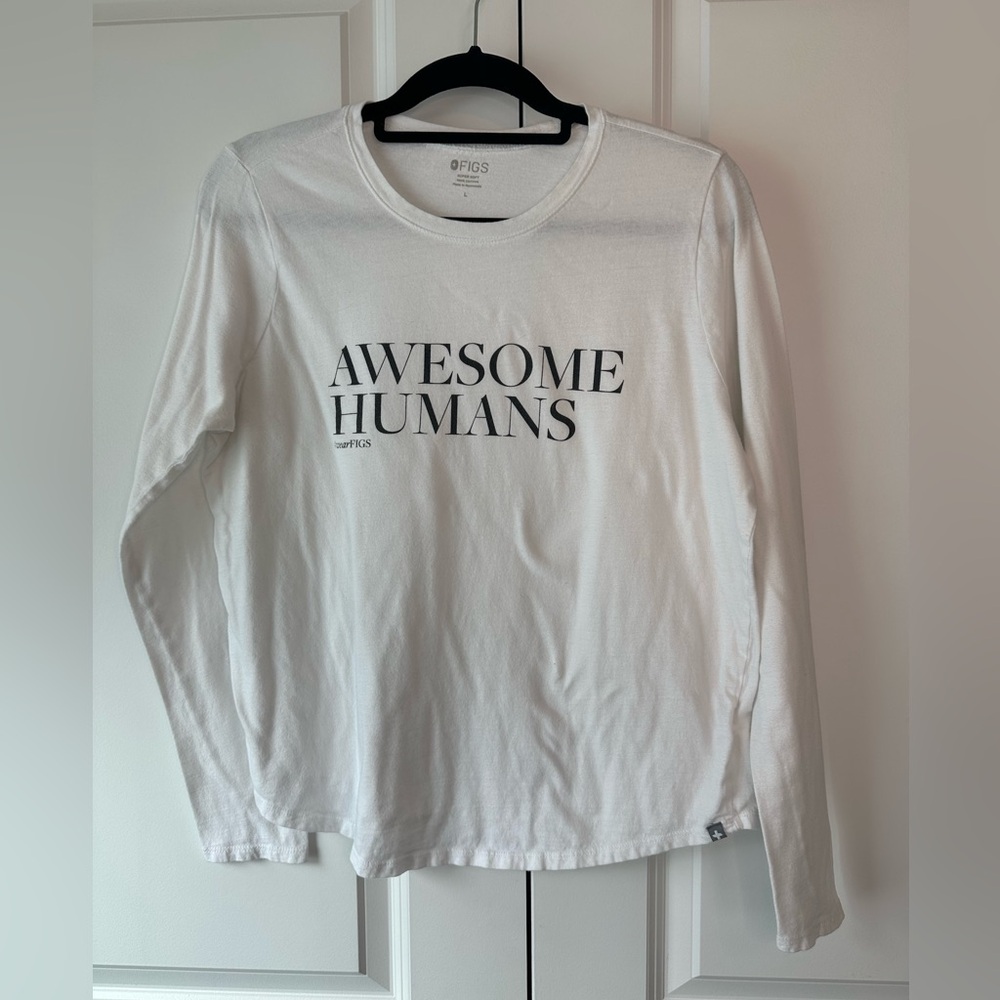 FIGS Womens Awesome Humans #wearscrubs Super Soft Long Sleeve Shirt White (Sz L)